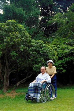 介護資格取得をサポートし仕事紹介の会社